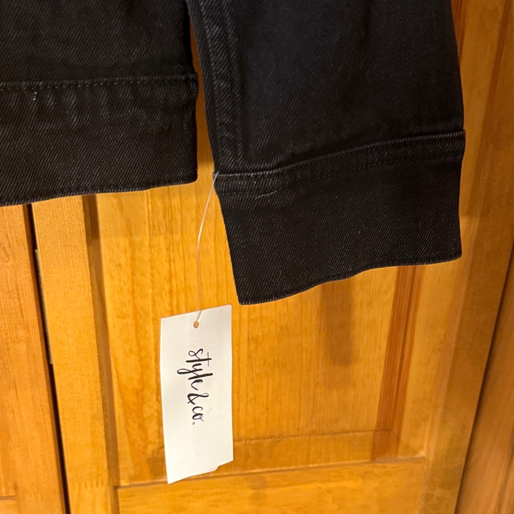 Women’s Black Denim Jacket - Picture 4 of 8